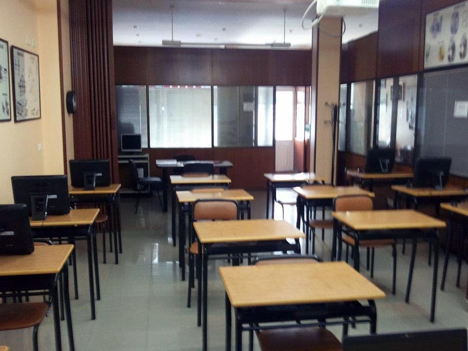 Instalaciones de Autoescuela Umia