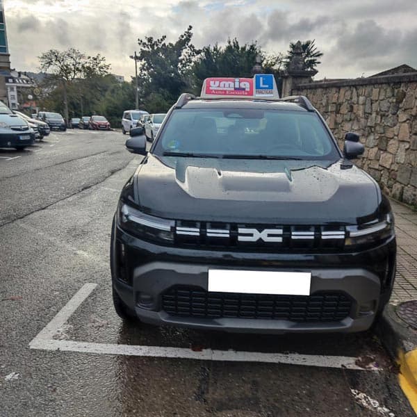 Vehículos de Autoescuela Umia